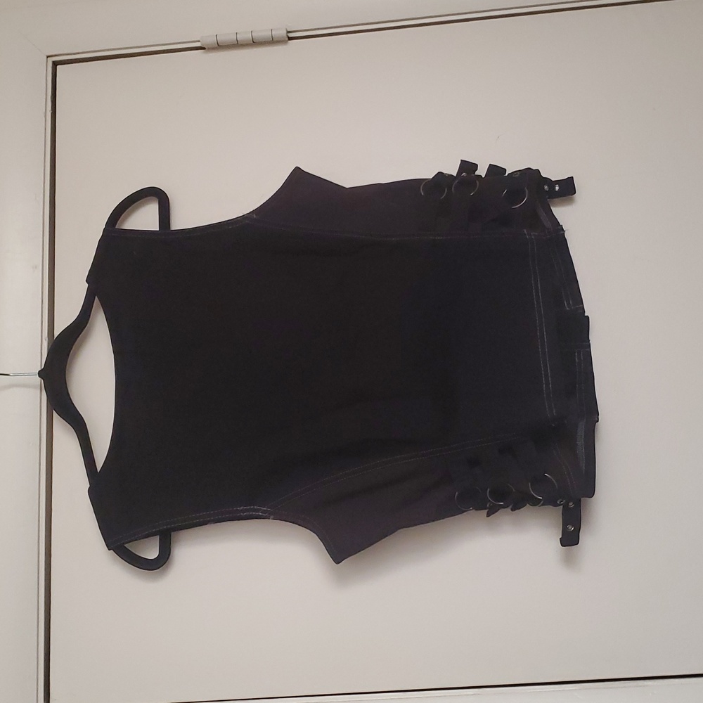 *NWT* Social Collision Black Hook & Eye Sleeveless Tank Top with Buckle Details - Picture 5 of 16